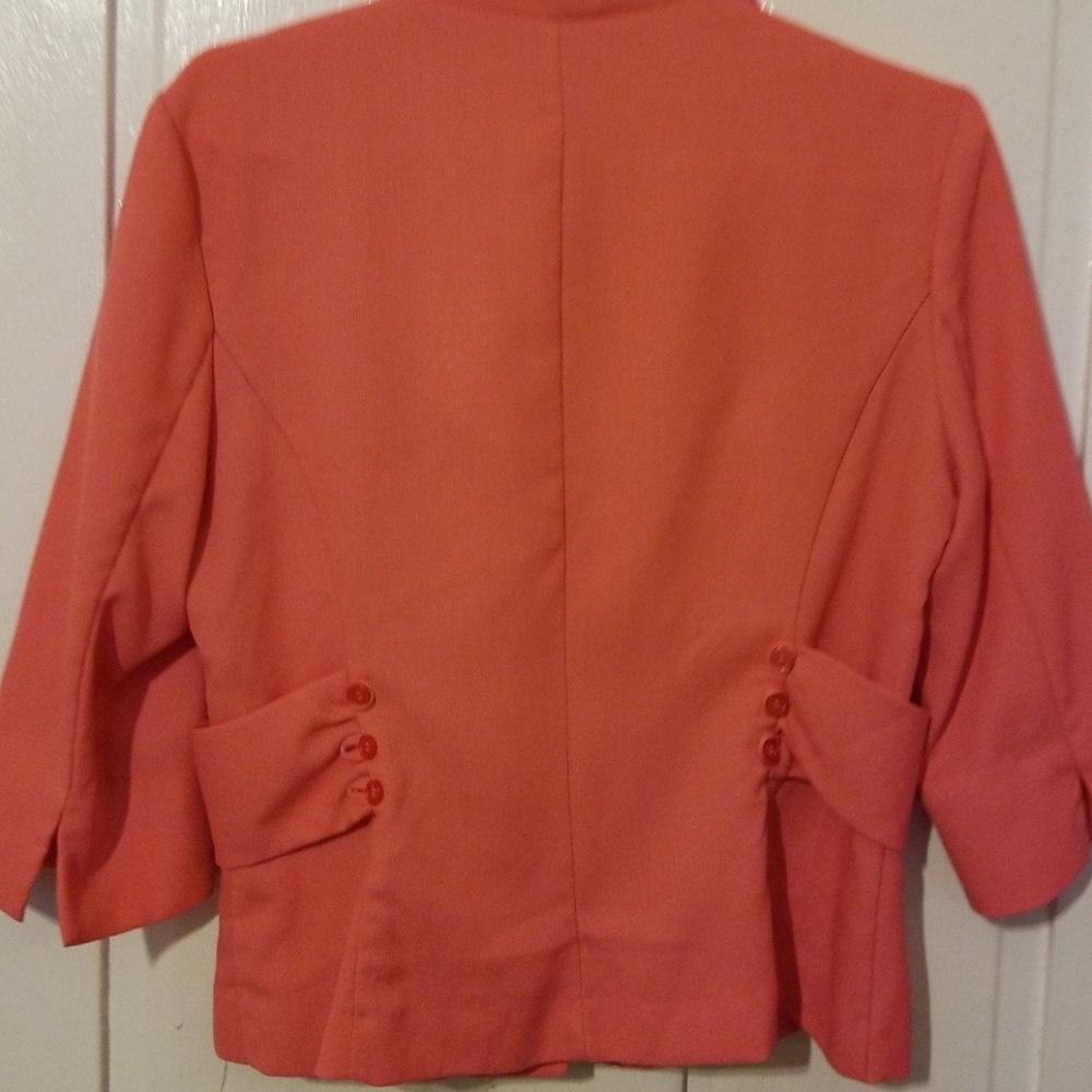 Blazer - Picture 5 of 7